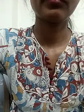 Snapshot of Rajni-Mehra chatting on March 11, 2025, 8:41 am Rajni-Mehra online show from March 11, 2025, 8:41 am