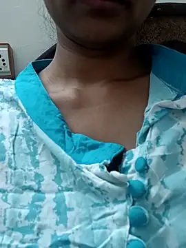 Snapshot of Rajni-Mehra chatting on March 16, 2025, 6:20 am Rajni-Mehra online show from March 16, 2025, 6:20 am