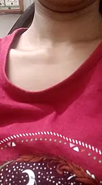 Snapshot of Rajni-Mehra chatting on March 19, 2025, 8:00 pm Rajni-Mehra online show from March 19, 2025, 8:00 pm