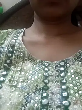 Snapshot of Rajni-Mehra chatting on March 23, 2025, 3:21 am Rajni-Mehra online show from March 23, 2025, 3:21 am