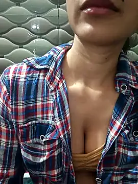 Snapshot of Rajni-Mehra chatting on November 27, 2025, 5:42 am Rajni-Mehra online show from November 27, 2025, 5:42 am