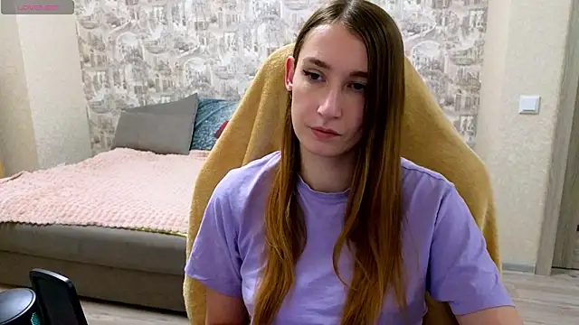 Snapshot of beril_kiss- chatting on October 10, 2025, 6:29 pm beril kiss- online show from October 10, 2025, 6:29 pm