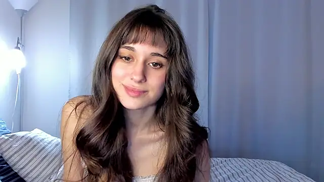 erika hoiree online show from November 28, 2025, 7:11 am