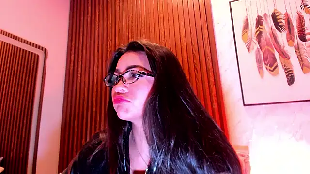 Snapshot of KimDevinne chatting on February 26, 2026, 2:54 am KimDevinne online show from February 26, 2026, 2:54 am