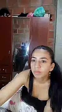 Snapshot of anngela01 chatting on December 13, 2024, 4:49 pm anngela01 online show from December 13, 2024, 4:49 pm