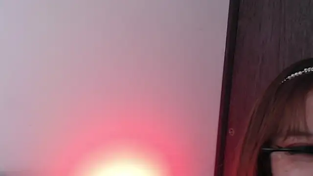 Snapshot of Aurora_blossom__ chatting on October 16, 2025, 8:10 pm Aurora blossom online show from October 16, 2025, 8:10 pm