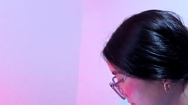 teffy lee online show from January 24, 2025, 8:43 pm