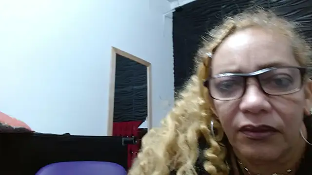 Snapshot of PervertedMature chatting on January 15, 2025, 9:56 am PervertedMature online show from January 15, 2025, 9:56 am