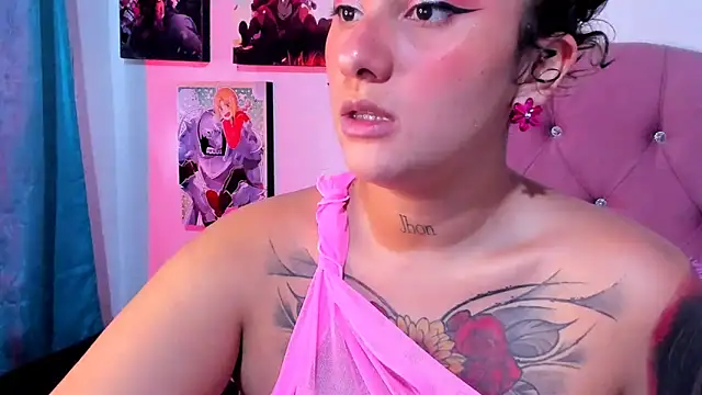 Snapshot of Mila_nixon02 chatting on November 11, 2025, 5:24 pm Mila nixon02 online show from November 11, 2025, 5:24 pm