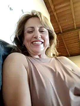 almaluna7 online show from December 10, 2024, 3:41 am