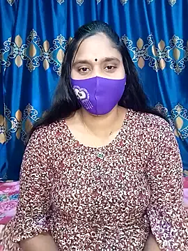 Snapshot of Hot_Maleka chatting on February 9, 2025, 12:41 pm Hot Maleka online show from February 9, 2025, 12:41 pm