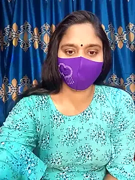 Snapshot of Hot_Maleka chatting on February 14, 2025, 12:47 pm Hot Maleka online show from February 14, 2025, 12:47 pm