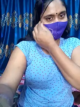 Snapshot of Hot_Maleka chatting on February 18, 2025, 3:43 pm Hot Maleka online show from February 18, 2025, 3:43 pm