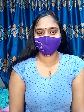 Snapshot of Hot_Maleka chatting on February 20, 2025, 1:57 am Hot Maleka online show from February 20, 2025, 1:57 am