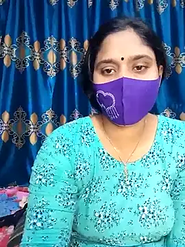 Snapshot of Hot_Maleka chatting on February 23, 2025, 12:37 pm Hot Maleka online show from February 23, 2025, 12:37 pm