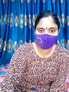 Snapshot of Hot_Maleka chatting on March 3, 2025, 6:04 am Hot Maleka online show from March 3, 2025, 6:04 am