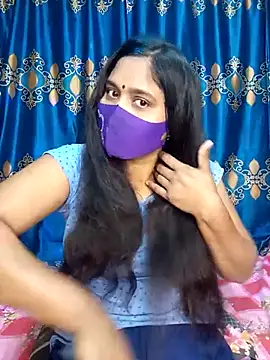 Snapshot of Hot_Maleka chatting on March 5, 2025, 2:03 am Hot Maleka online show from March 5, 2025, 2:03 am