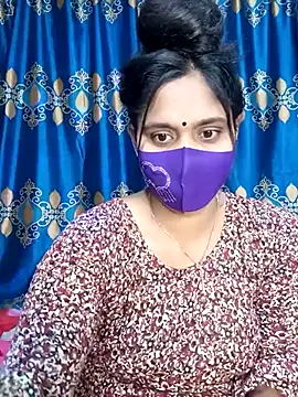 Snapshot of Hot_Maleka chatting on March 8, 2025, 1:47 pm Hot Maleka online show from March 8, 2025, 1:47 pm