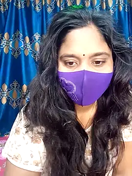 Snapshot of Hot_Maleka chatting on March 11, 2025, 1:16 am Hot Maleka online show from March 11, 2025, 1:16 am