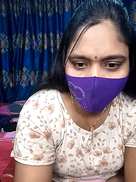 Snapshot of Hot_Maleka chatting on March 15, 2025, 1:19 am Hot Maleka online show from March 15, 2025, 1:19 am