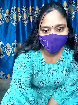 Snapshot of Hot_Maleka chatting on March 20, 2025, 1:13 am Hot Maleka online show from March 20, 2025, 1:13 am