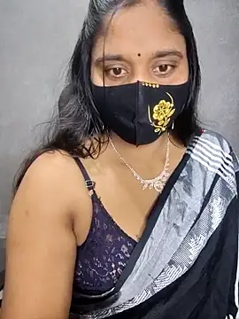 Snapshot of Hot_Maleka chatting on September 8, 2025, 6:51 pm Hot Maleka online show from September 8, 2025, 6:51 pm