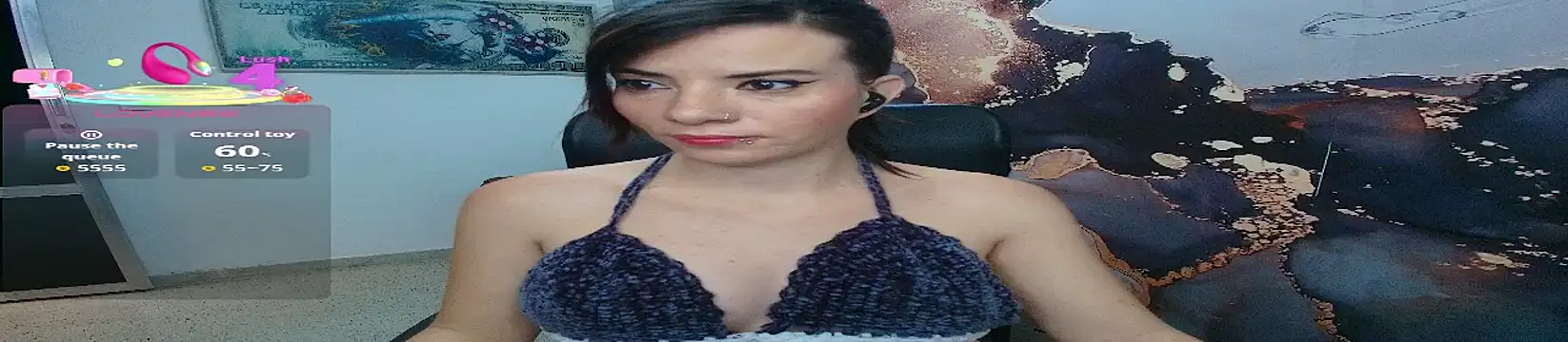 Snapshot of DanaaRey chatting on October 11, 2025, 4:38 pm DanaaRey online show from October 11, 2025, 4:38 pm