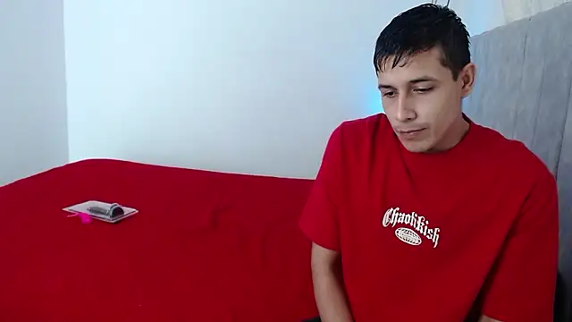 Dangerouspassion777 online show from January 18, 2026, 4:11 pm