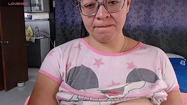 miia-big1boobs  online show from July 17, 2026, 1:51 pm