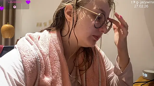 JacyWinslat online show from February 27, 2026, 11:10 am