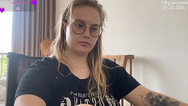 JacyWinslat online show from March 23, 2026, 3:21 am