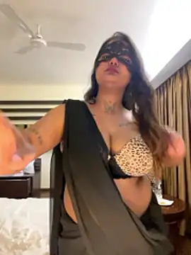 sexy-bu online show from January 7, 2026, 5:59 pm