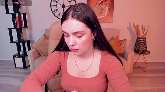 DaniellaLovely online show from March 21, 2025, 11:12 am