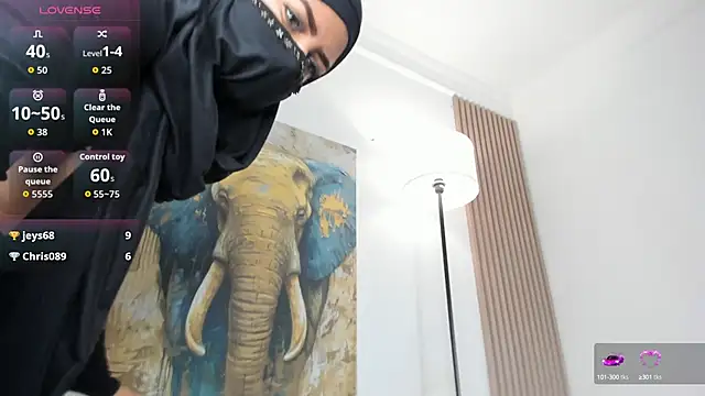 zully 01 online show from October 15, 2025, 11:54 am