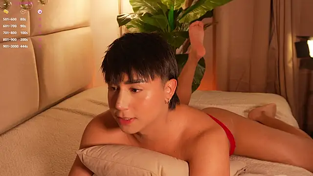 SweetHanson online show from July 10, 2026, 7:38 pm