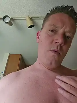 Bigtater1999 online show from July 17, 2026, 6:35 pm