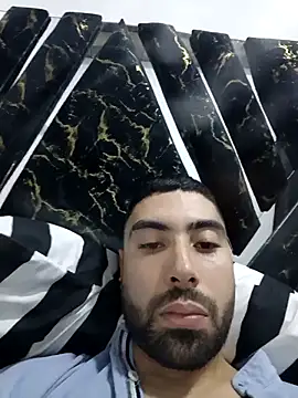 Snapshot of Joosee1696 chatting on December 1, 2025, 1:32 am Joosee1696 online show from December 1, 2025, 1:32 am