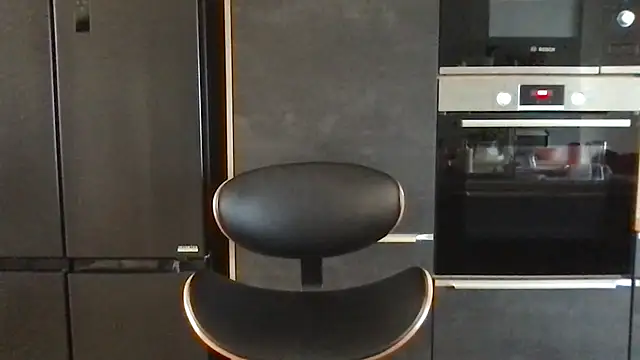 unconnudu21000 online show from October 4, 2025, 11:30 am