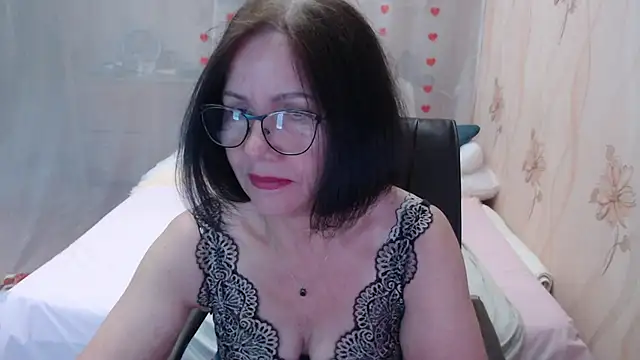 Snapshot of OlgaHottie chatting on October 18, 2025, 11:49 pm OlgaHottie online show from October 18, 2025, 11:49 pm