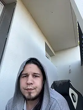 bananahot31 online show from April 8, 2026, 6:57 am