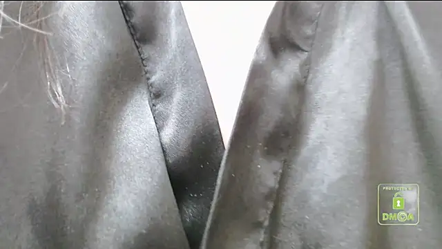 cute and hot online show from January 18, 2025, 9:13 am