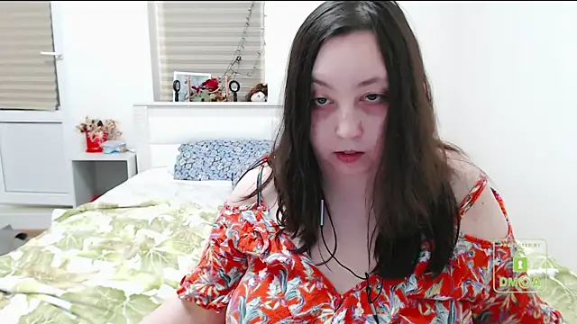 cute and hot online show from January 30, 2025, 3:40 pm