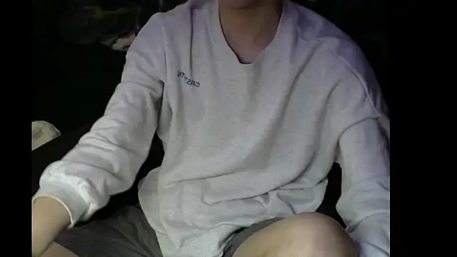 Ray175oo online show from March 5, 2025, 4:35 pm