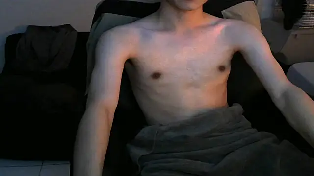 Ray175oo online show from October 8, 2025, 4:59 pm