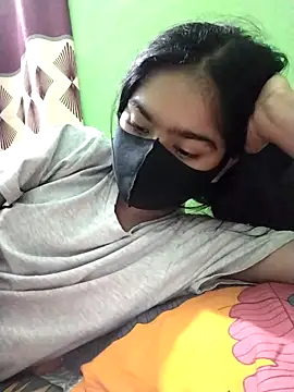 Snapshot of Arisha- chatting on December 7, 2024, 3:41 pm Arisha- online show from December 7, 2024, 3:41 pm