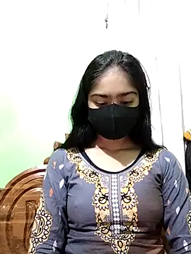 Snapshot of Arisha- chatting on December 23, 2024, 5:22 pm Arisha- online show from December 23, 2024, 5:22 pm