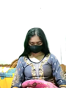 Snapshot of Arisha- chatting on December 25, 2024, 4:22 pm Arisha- online show from December 25, 2024, 4:22 pm