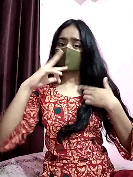 Arisha- online show from November 3, 2025, 1:45 pm