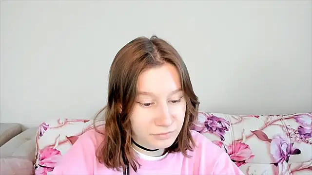 Snapshot of EnigmaSee chatting on January 18, 2025, 3:31 am EnigmaSee online show from January 18, 2025, 3:31 am