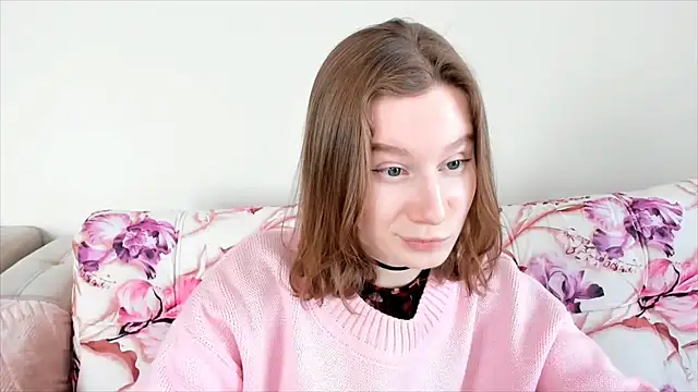 Snapshot of EnigmaSee chatting on January 31, 2025, 5:09 am EnigmaSee online show from January 31, 2025, 5:09 am